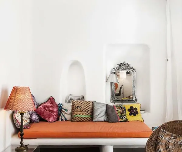 Eclectic & Artistic House In 別荘 *