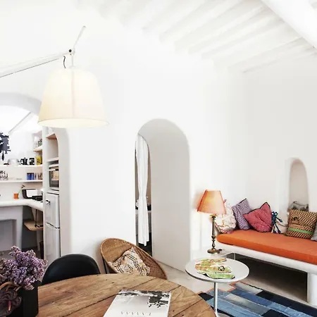 Ferienhaus Eclectic & Artistic House In